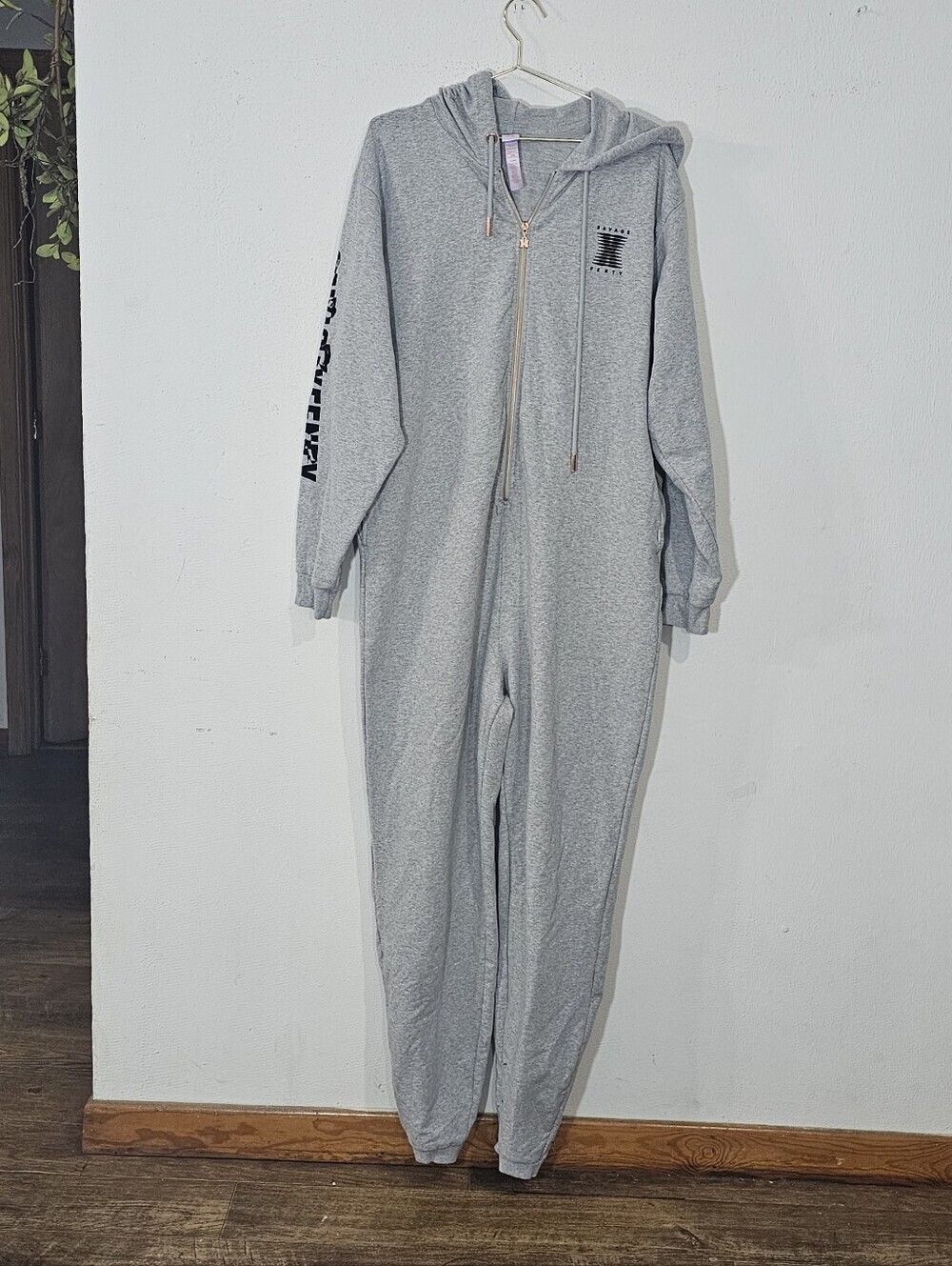 Savage X Fenty Heather Gray Hooded Jumpsuit Womens Sz XL Sleepwear